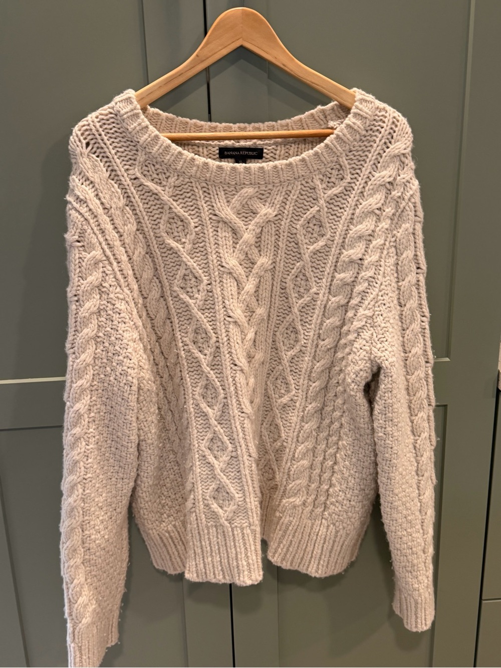 Banana Republic Ivory Cable-Knit Crewneck Sweater